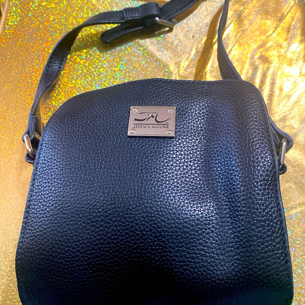 Jessica Moore Crossbody small purse black pebbles faux leather 6”x7”